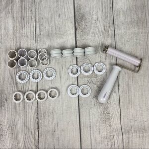 Wilton mini fondant ribbon roller